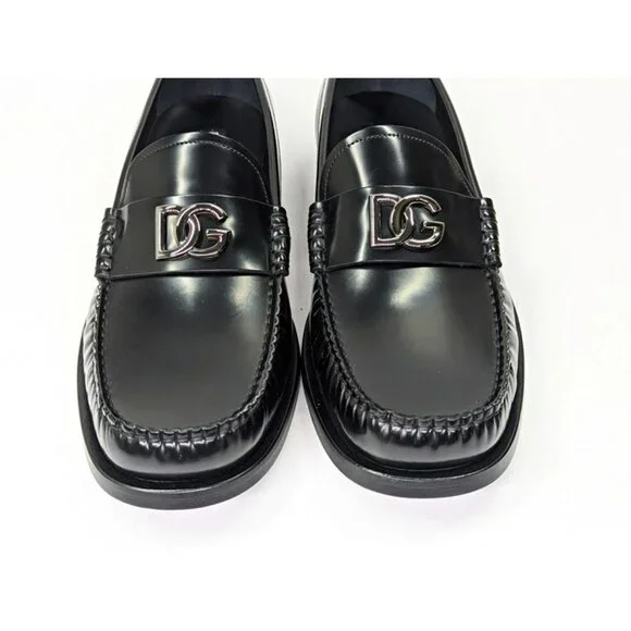 Dolce & Gabbana Men's DG-Plaque Polished Calfskin Leather Loafers Size 8.5